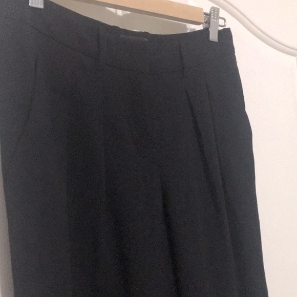 Aritzia T. Babaton dress pants - Picture 2 of 10